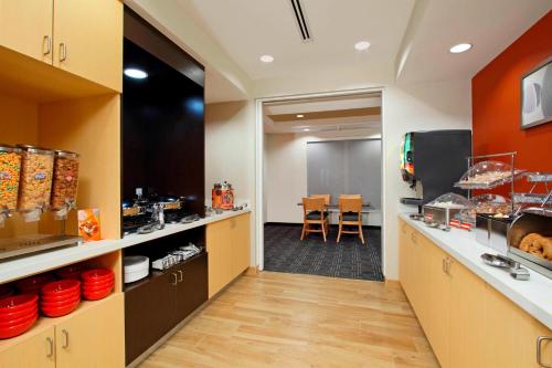Imagen general del Hotel Towneplace Suites By Marriott New Orleans Harvey/w. Foto 15