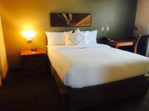 Imagen general del Hotel Towneplace Suites By Marriott Newark Silicon Valley. Foto 1