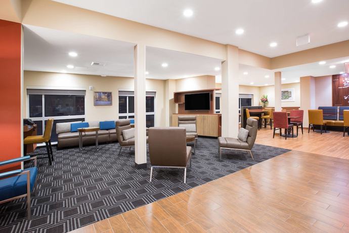 Imagen de los interiores del Hotel Towneplace Suites By Marriott Olympia. Foto 17
