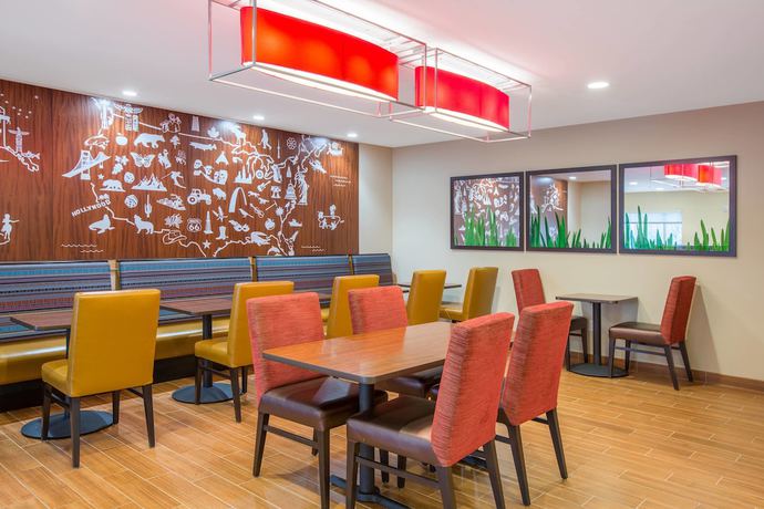 Imagen del bar/restaurante del Hotel Towneplace Suites By Marriott Olympia. Foto 5