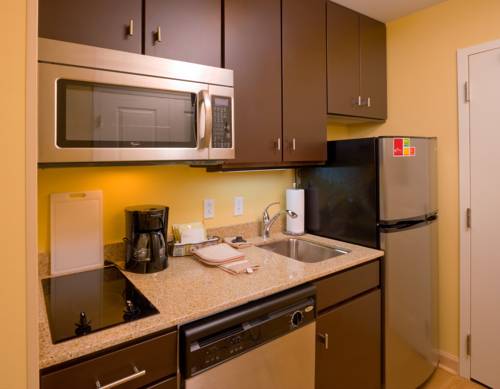 Imagen de la habitación del Hotel Towneplace Suites By Marriott Omaha West. Foto 9