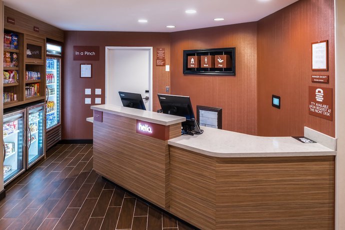 Imagen de los interiores del Hotel Towneplace Suites By Marriott Ontario Chino Hills. Foto 17