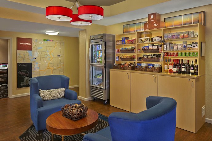 Imagen de los interiores del Hotel Towneplace Suites By Marriott Orlando East/ucf Area. Foto 16