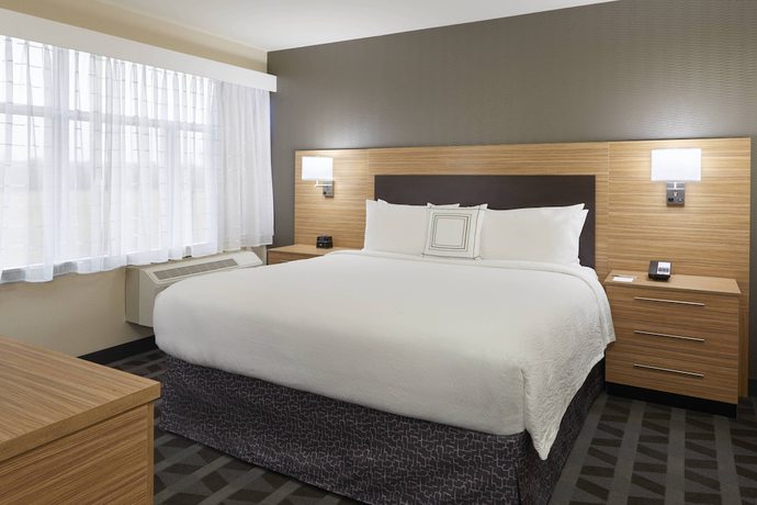 Imagen de la habitación del Hotel Towneplace Suites By Marriott Oshawa. Foto 15