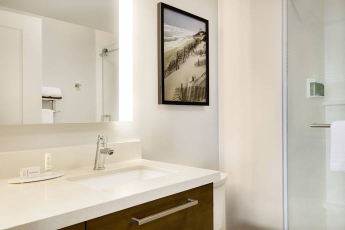 Imagen de la habitación del Hotel Towneplace Suites By Marriott Outer Banks Kill Devil Hills. Foto 7