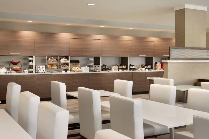 Imagen del bar/restaurante del Hotel Towneplace Suites By Marriott Outer Banks Kill Devil Hills. Foto 4
