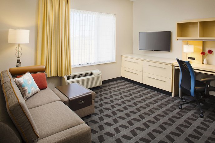 Imagen de la habitación del Hotel Towneplace Suites By Marriott Phoenix Goodyear. Foto 7