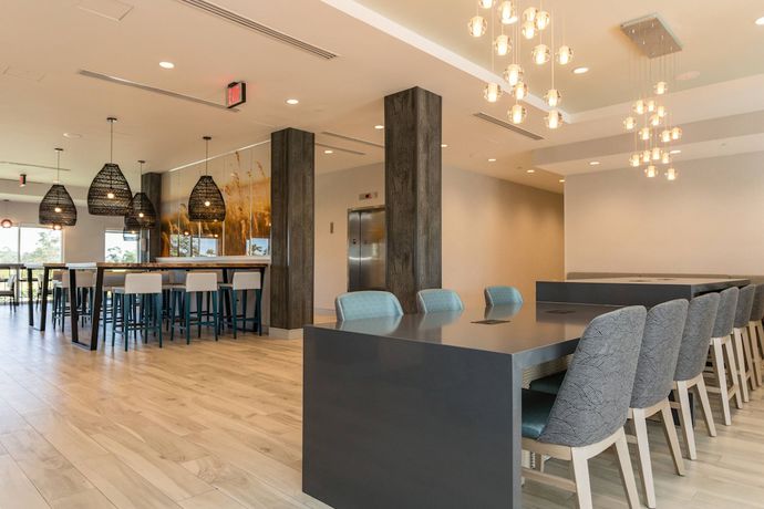 Imagen de los interiores del Hotel Towneplace Suites By Marriott Port St. Lucie I-95. Foto 19