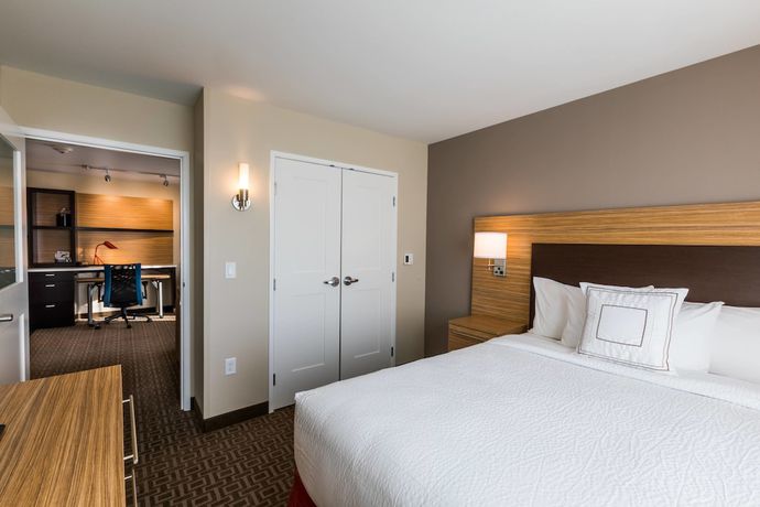Imagen de la habitación del Hotel Towneplace Suites By Marriott Portland Beaverton. Foto 6