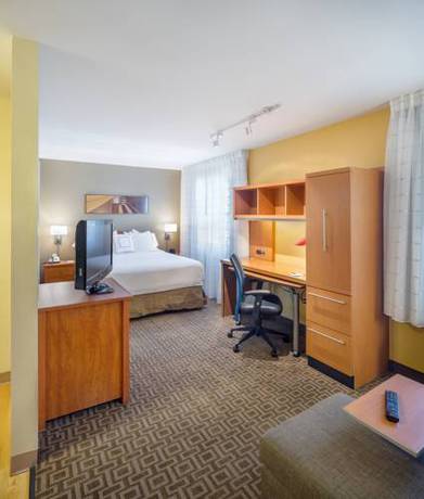 Imagen de la habitación del Hotel Towneplace Suites By Marriott Portland Hillsboro. Foto 2
