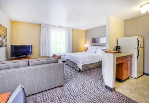Imagen de la habitación del Hotel Towneplace Suites By Marriott Raleigh Cary-weston Parkway. Foto 2