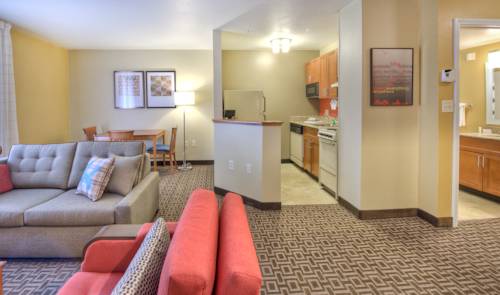 Imagen de la habitación del Hotel Towneplace Suites By Marriott Raleigh Cary-weston Parkway. Foto 16