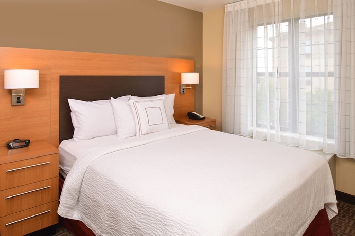 Imagen de la habitación del Hotel Towneplace Suites By Marriott Sacramento Roseville. Foto 11