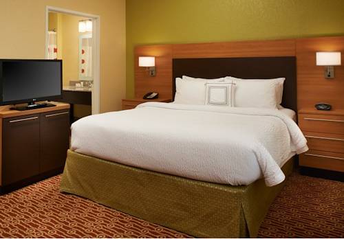Imagen de la habitación del Hotel Towneplace Suites By Marriott Saginaw. Foto 4