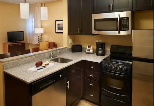 Imagen de la habitación del Hotel Towneplace Suites By Marriott Saginaw. Foto 11