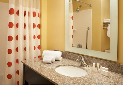 Imagen de la habitación del Hotel Towneplace Suites By Marriott Saginaw. Foto 12