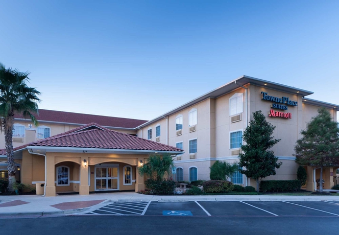 Imagen de los exteriores del Hotel Towneplace Suites By Marriott San Antonio Airport. Foto 9