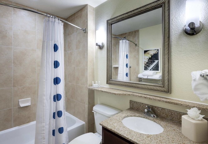 Imagen de la habitación del Hotel Towneplace Suites By Marriott San Antonio Airport. Foto 3