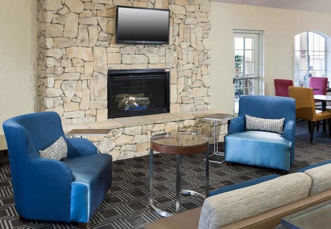 Imagen de los interiores del Hotel Towneplace Suites By Marriott San Antonio Airport. Foto 14