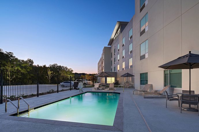 Imagen de la piscina del Hotel Towneplace Suites By Marriott San Antonio Northwest At The Rim. Foto 20
