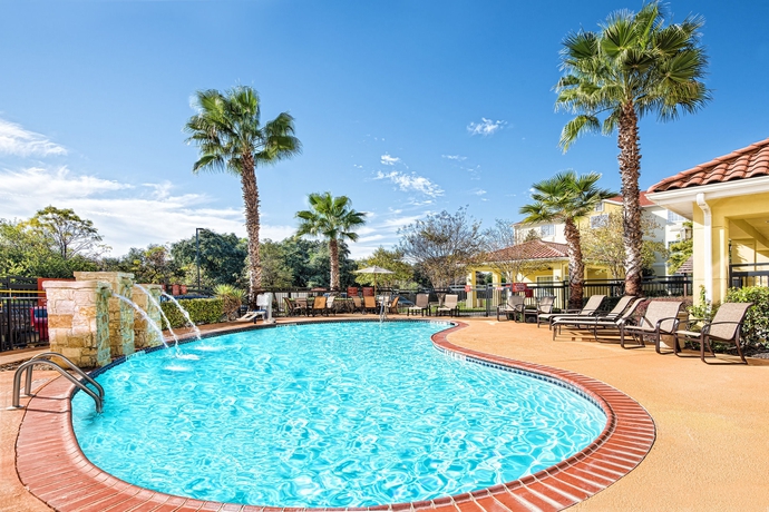 Imagen de la piscina del Hotel Towneplace Suites By Marriott San Antonio Northwest. Foto 14