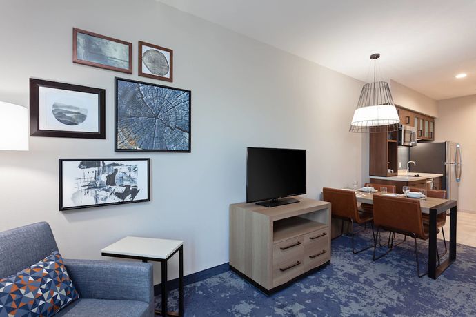 Imagen de la habitación del Hotel Towneplace Suites By Marriott San Diego Central. Foto 11