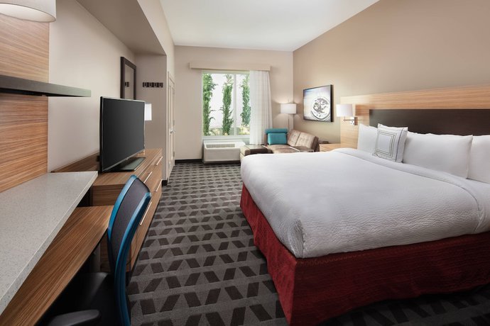 Imagen de la habitación del Hotel Towneplace Suites By Marriott San Diego Downtown. Foto 4