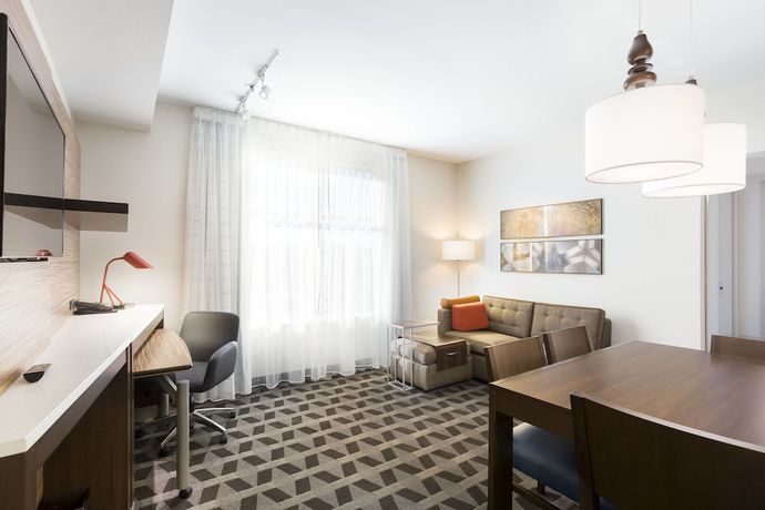 Imagen de la habitación del Hotel Towneplace Suites By Marriott San Mateo Foster Cit. Foto 6
