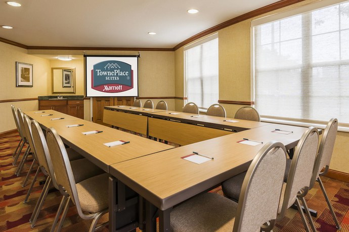Imagen de los interiores del Hotel Towneplace Suites By Marriott Springfield. Foto 15