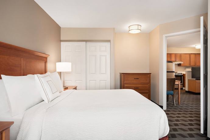 Imagen de la habitación del Hotel Towneplace Suites By Marriott Springfield. Foto 11