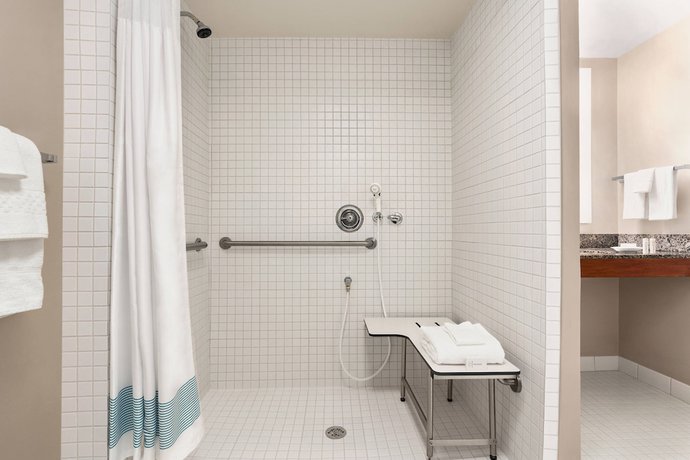 Imagen de la habitación del Hotel Towneplace Suites By Marriott Springfield. Foto 14