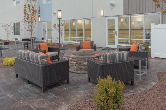 Imagen de los exteriores del Hotel Towneplace Suites By Marriott Syracuse Clay. Foto 7
