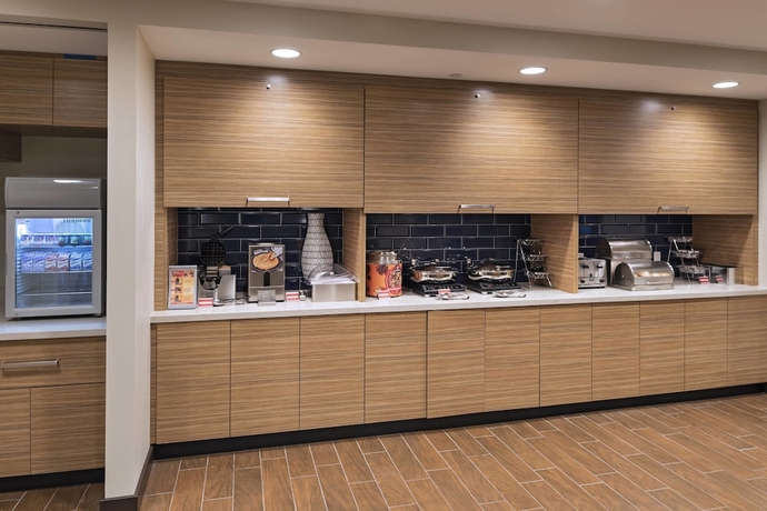 Imagen del bar/restaurante del Hotel Towneplace Suites By Marriott Tacoma Lakewood. Foto 6