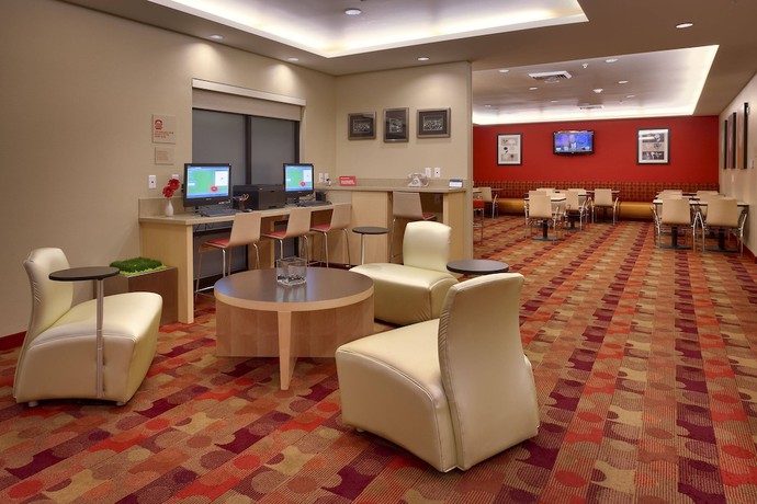 Imagen de los interiores del Hotel Towneplace Suites By Marriott Vernal. Foto 14