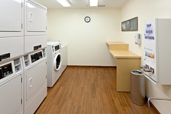 Imagen de los interiores del Hotel Towneplace Suites By Marriott Wareham Buzzards Bay. Foto 14