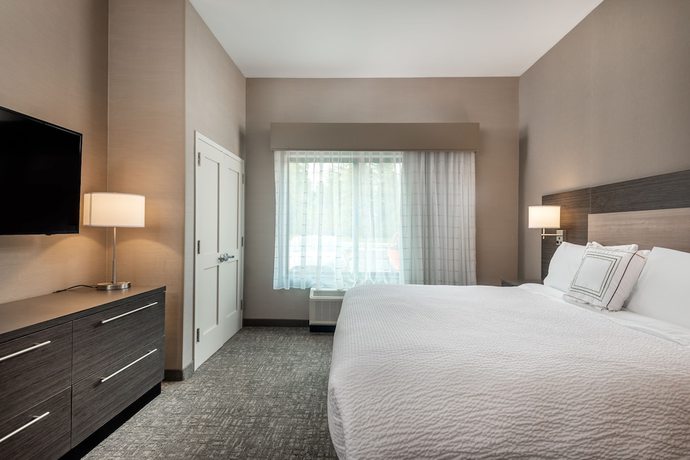Imagen de la habitación del Hotel Towneplace Suites By Marriott Whitefish. Foto 7