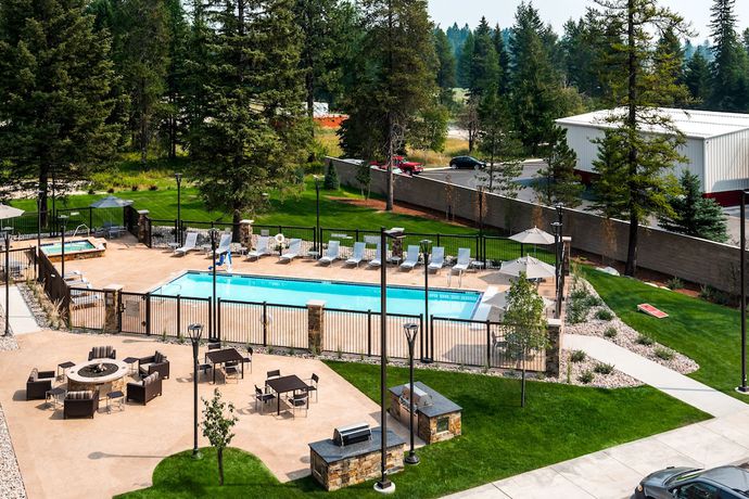 Imagen de la piscina del Hotel Towneplace Suites By Marriott Whitefish. Foto 19