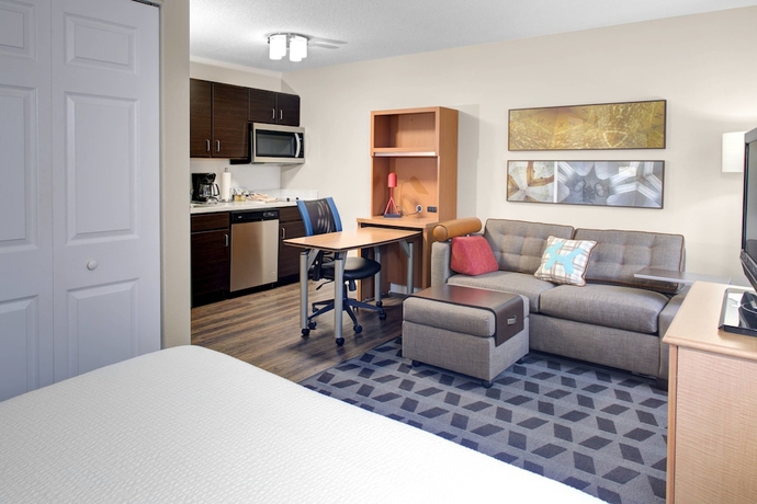 Imagen de la habitación del Hotel Towneplace Suites By Marriott Wichita East. Foto 7