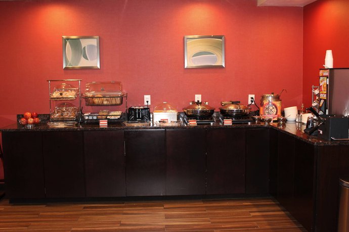 Imagen del bar/restaurante del Hotel Towneplace Suites By Marriott Wilmington Newark/christiana. Foto 7