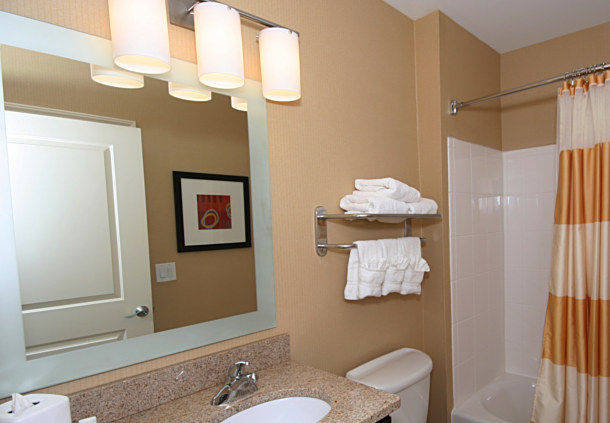 Imagen de la habitación del Hotel Towneplace Suites By Marriott Wilmington/wrightsville Beach. Foto 9