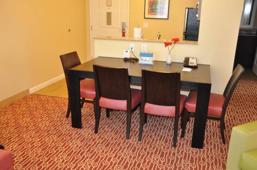 Imagen de la habitación del Hotel Towneplace Suites By Marriott Winchester. Foto 6