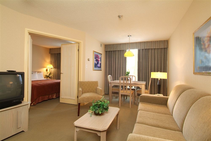 Imagen de los interiores del Hotel Towneplace Suites By Marriott Windsor. Foto 6