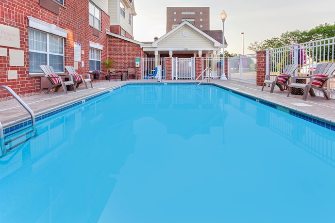 Imagen general del Hotel Towneplace Suites By Marriott -minneapolis West/stlouis Park. Foto 2
