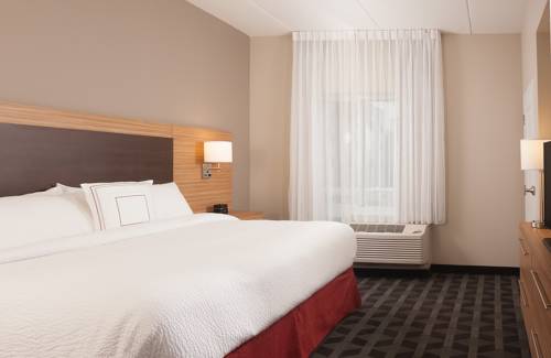 Imagen de la habitación del Hotel Towneplace Suites Charleston Airport/convention Center. Foto 3