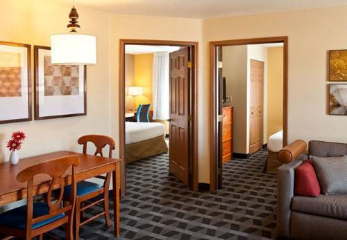 Imagen de la habitación del Hotel Towneplace Suites Colorado Springs. Foto 3