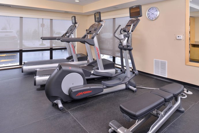 Imagen de los interiores del Hotel Towneplace Suites Detroit Commerce. Foto 18