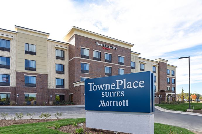 Imagen general del Hotel Towneplace Suites Detroit Commerce. Foto 3