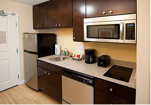 Imagen de la habitación del Hotel Towneplace Suites Fort Wayne North. Foto 2