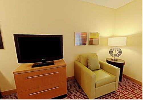 Imagen de la habitación del Hotel Towneplace Suites Fort Wayne North. Foto 5