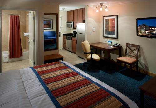 Imagen de la habitación del Hotel Towneplace Suites Fort Worth Downtown. Foto 3